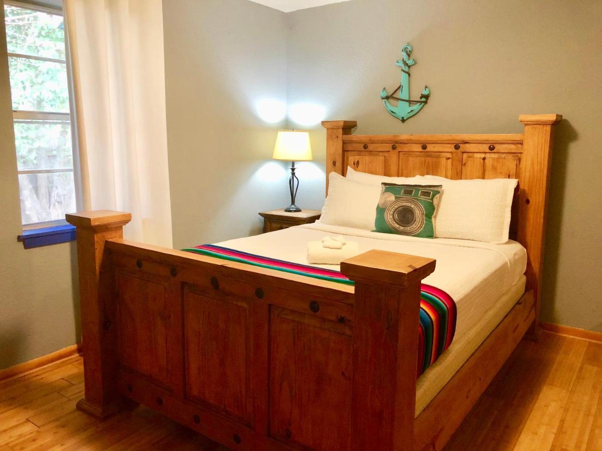 The Cove Bnb Hudson Bend Zewnętrze zdjęcie