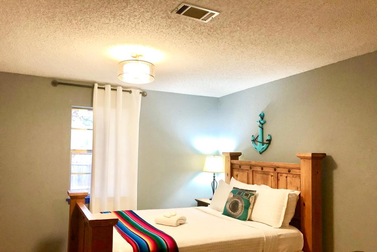 The Cove Bnb Hudson Bend Zewnętrze zdjęcie