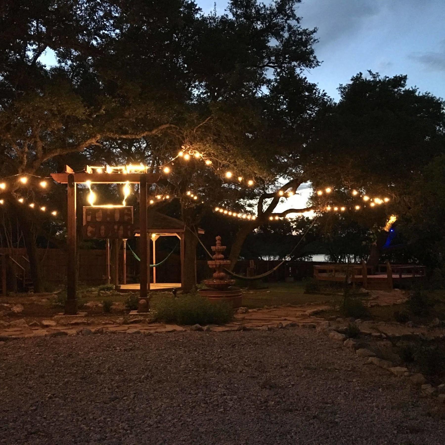 The Cove Bnb Hudson Bend Zewnętrze zdjęcie